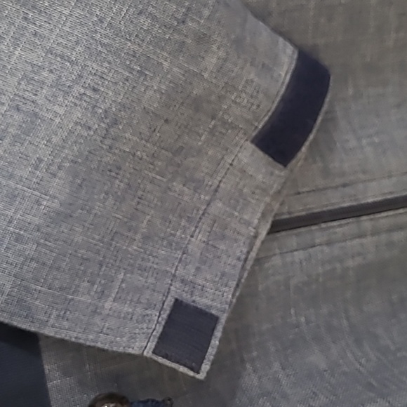 Sunveil Chambray blue long sleeve zip front cinch waist removable hood jacket - Picture 6 of 9